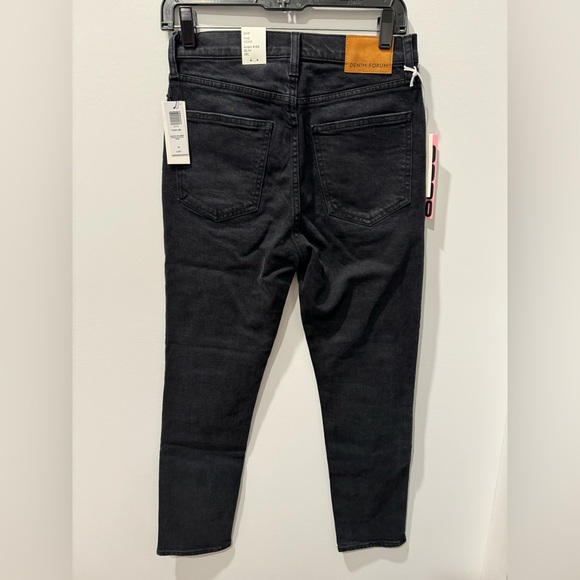 NWT Denim Forum The Yoko High Rise Slim 28L - Picture 2 of 6